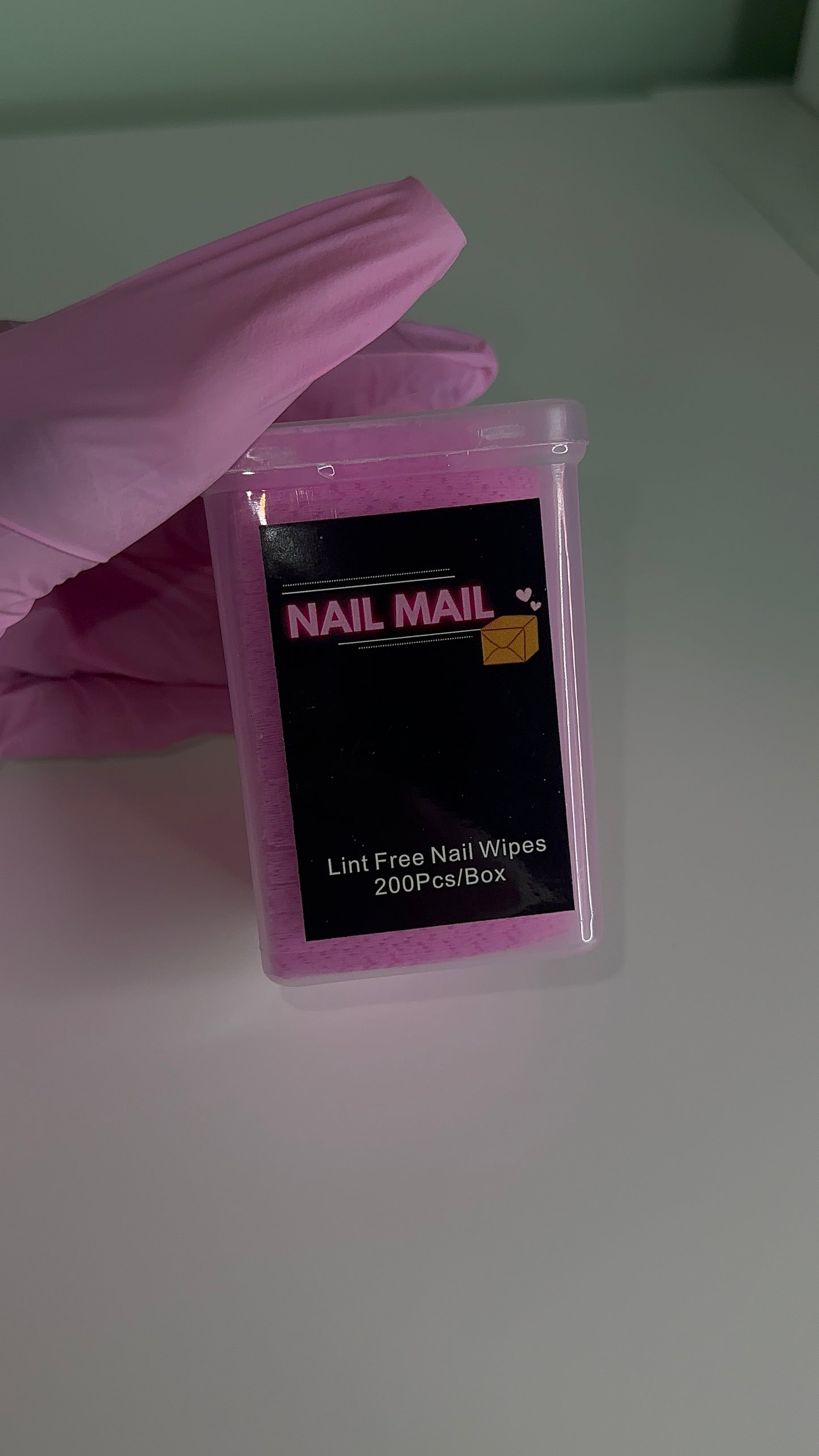 PINK LINT FREE WIPES