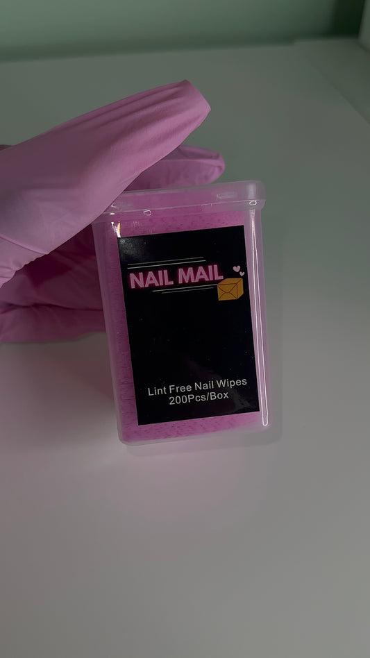 PINK LINT FREE WIPES
